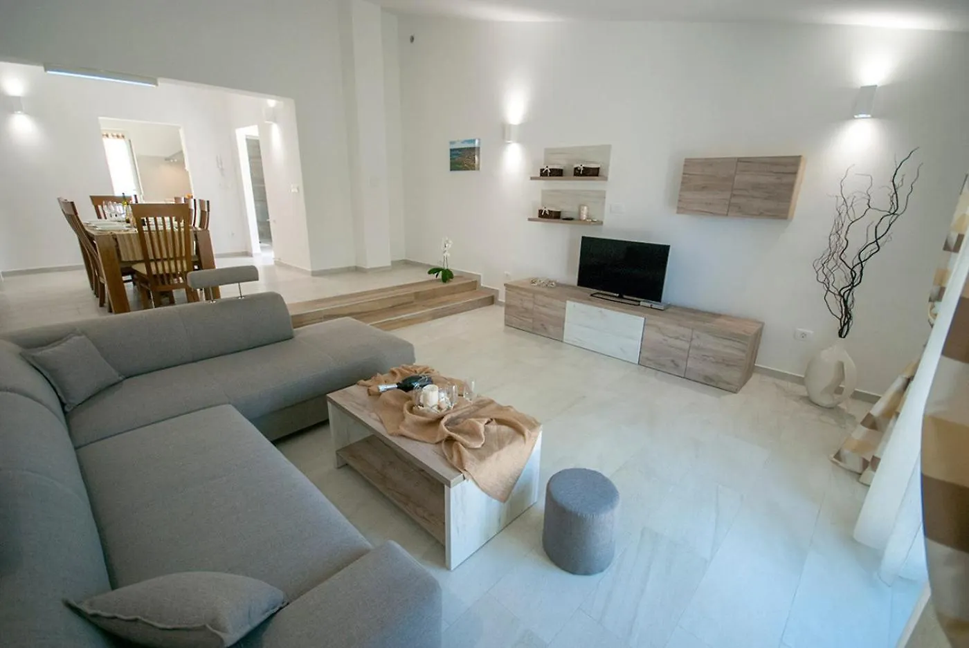 Villa Manuela Near Medulin With Private Pool Only 500 Meters From Sea Banjole