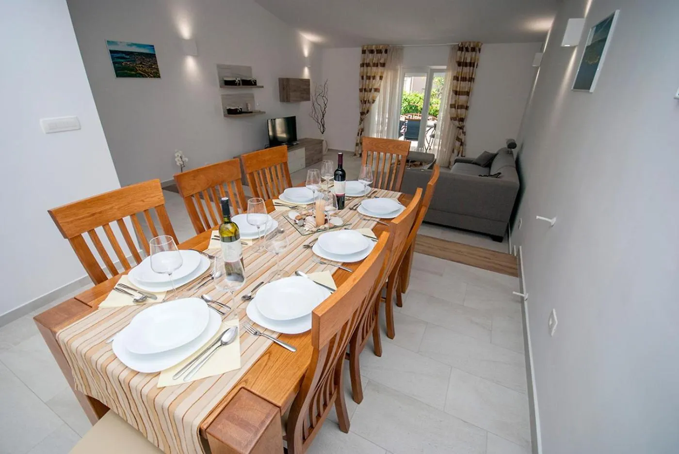 Villa Manuela Near Medulin With Private Pool Only 500 Meters From Sea Banjole